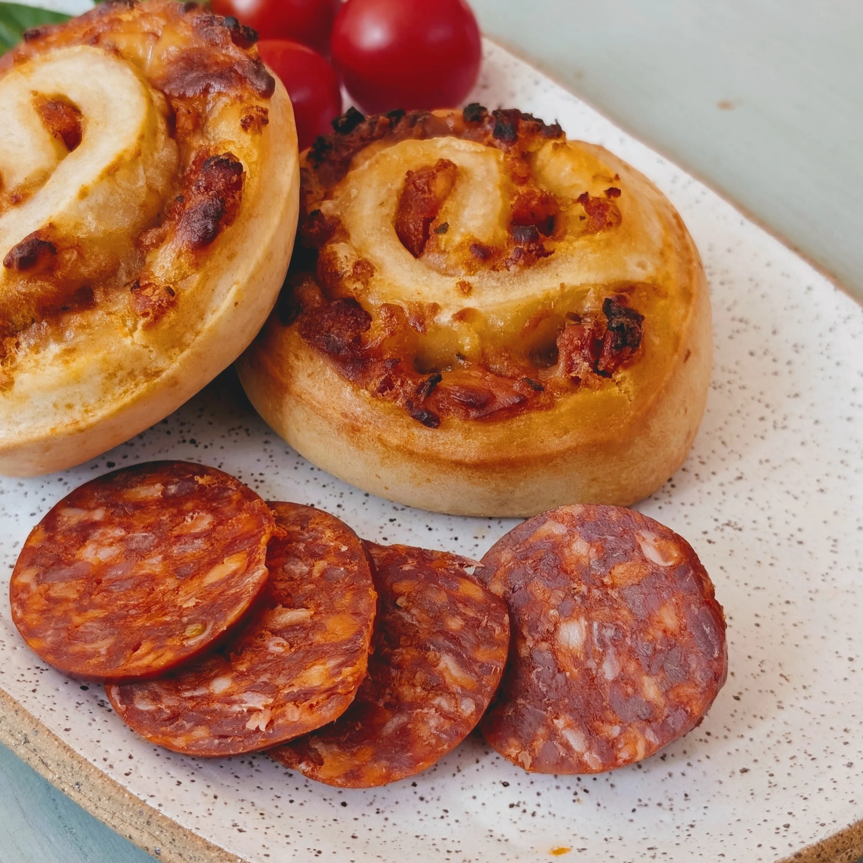 Pepperoni Pizza Buns (4-pack)